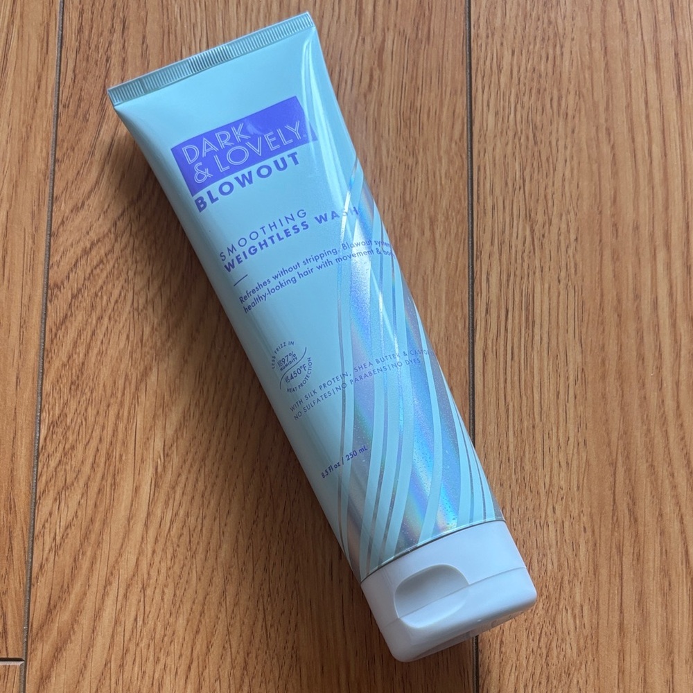 Blowout Smoothing Weightless Wash - Light Blue